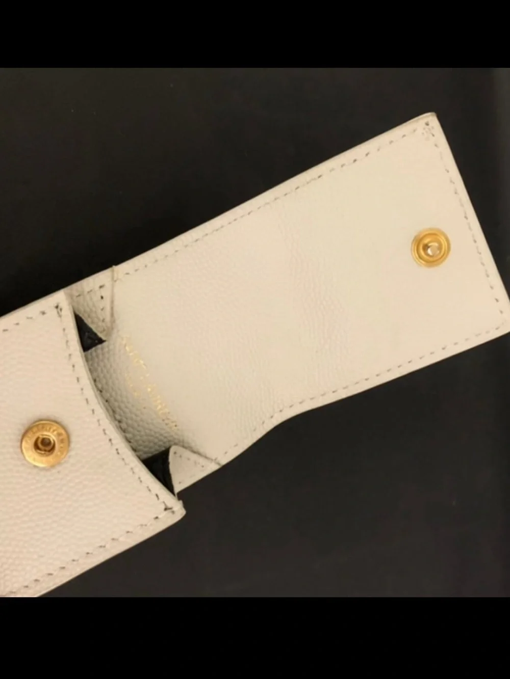 💛🤍💛YSL  AirPod Leather Case💛🤍💛